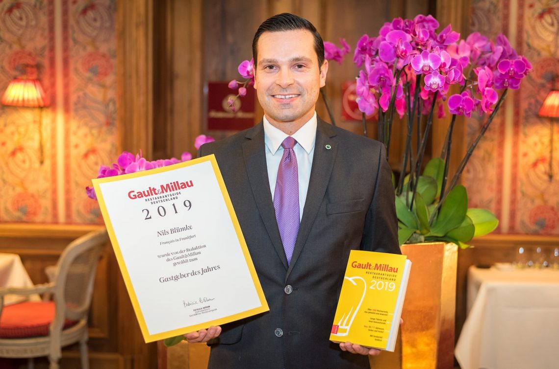 Steigenberger Frankfurter Hof: Nils Blümke wurde vom Gault Millau zum Gastgeber 2019 gekürt