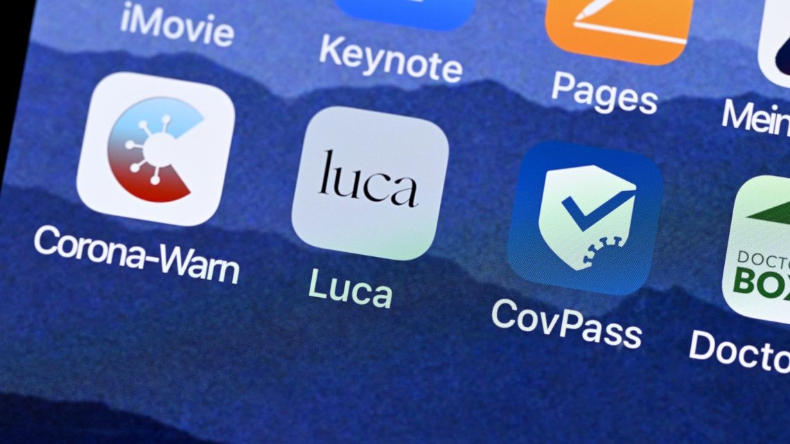 Das Startsymbol einer Luca-App ist auf dem Bildschirm eines Smartphones dargestellt.