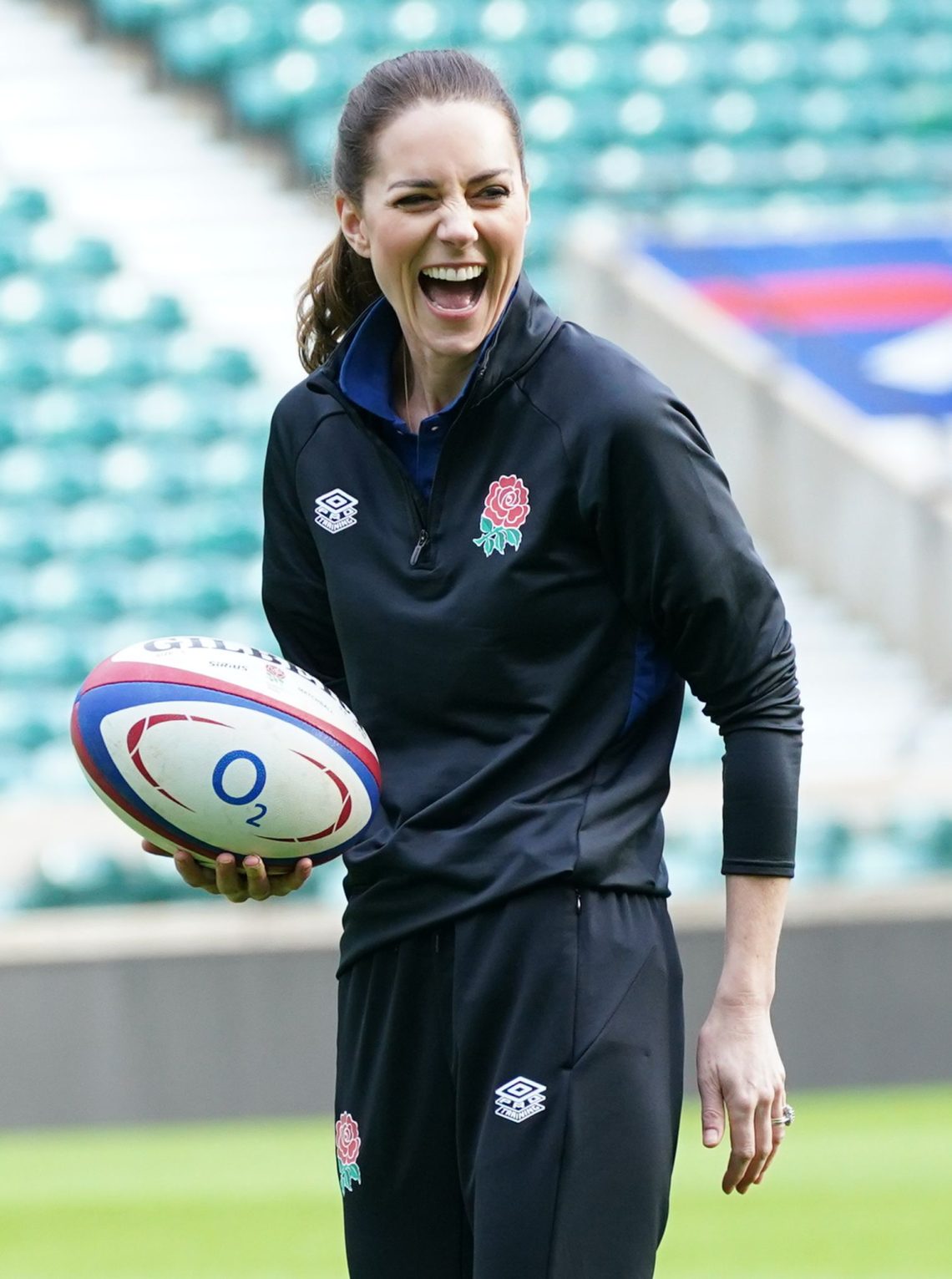 Herzogin Kate beim Rugby-Training im Londoner Twickenham-Stadion.