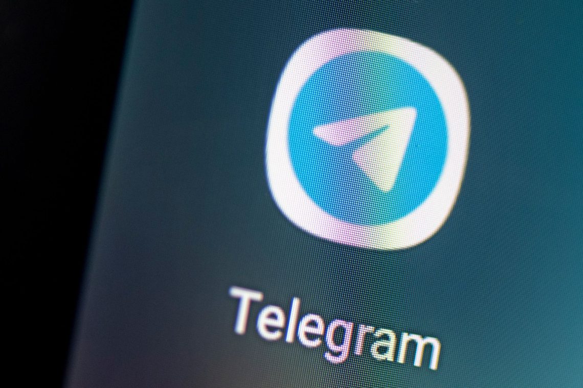 Telegram hat den Ruf, jegliche Inhalte ohne Moderation zuzulassen.