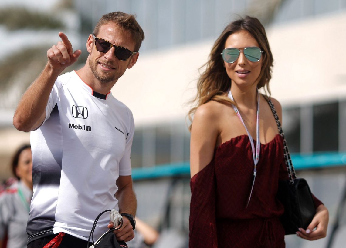 Der frühere Formel-1-Weltmeister Jenson Button hat seine Freundin Brittny Ward geheiratet.