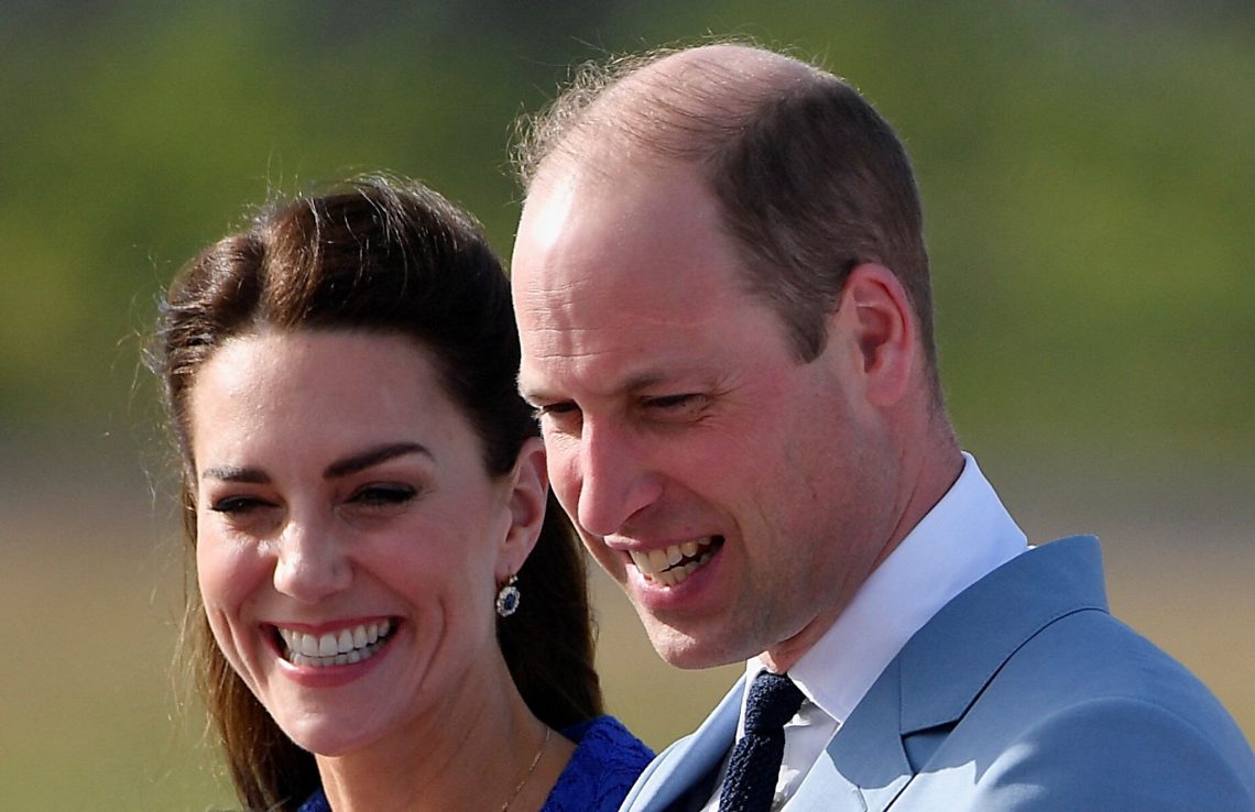 Prinz William und seine Frau Kate bei ihrer Ankunft in Belize City.