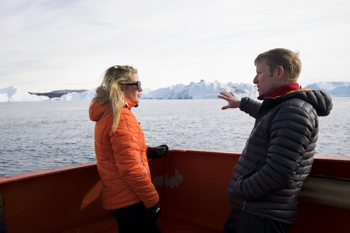 Ellie Goulding besucht den Helheim-Gletscher auf Grönland.